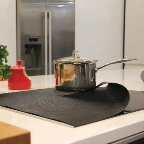 Bake-O-Glide Induction Cooktop Protector – 590 × 520 Mm 1