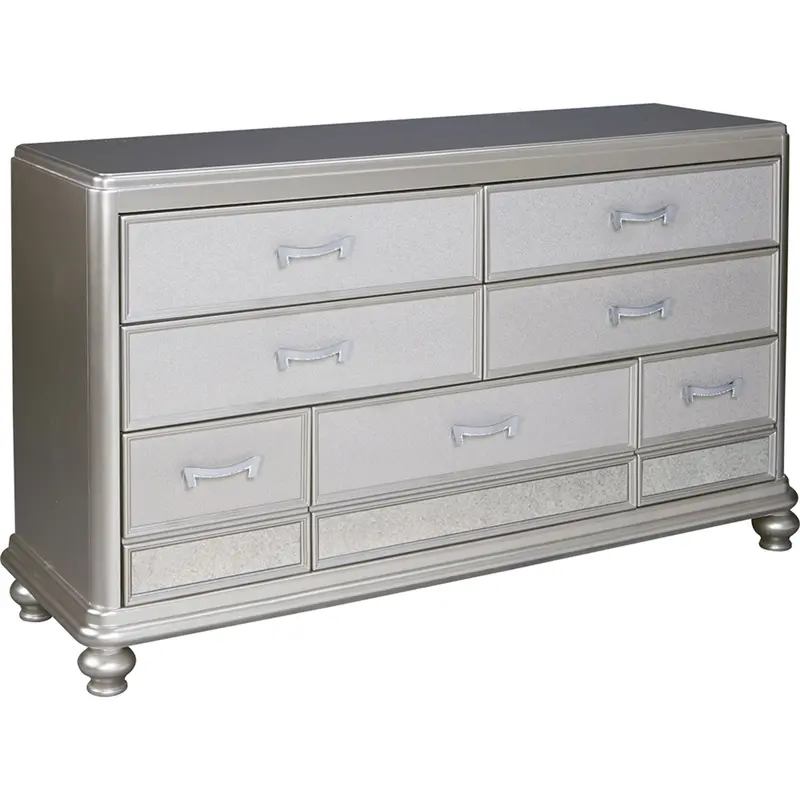 Coralayne 6-Drawer Dresser – Rustic Farmhouse Style 1