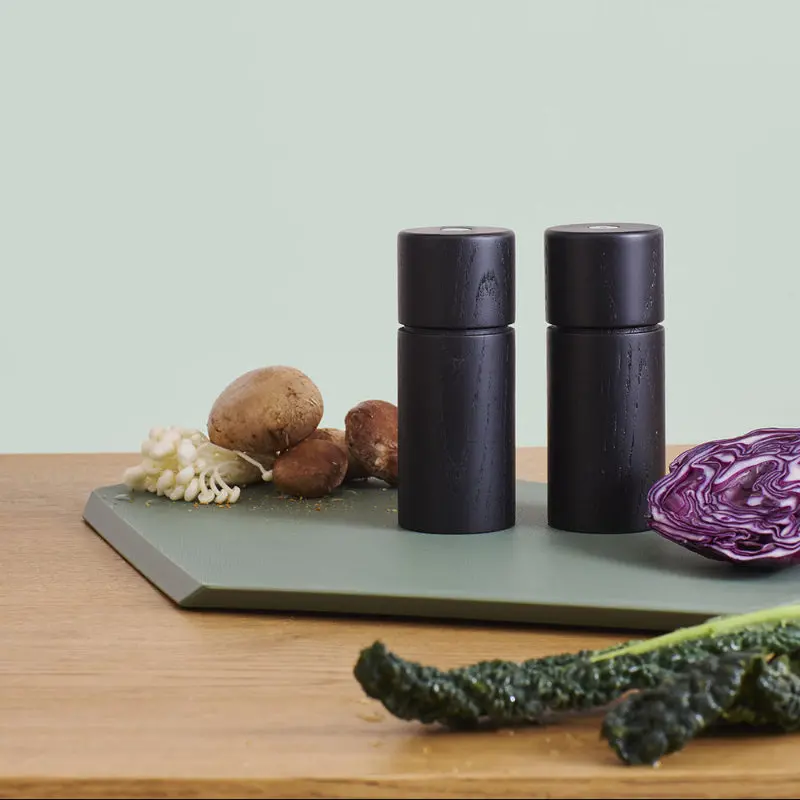 Crushgrind Bergen Adjustable Salt And Pepper Mill 2