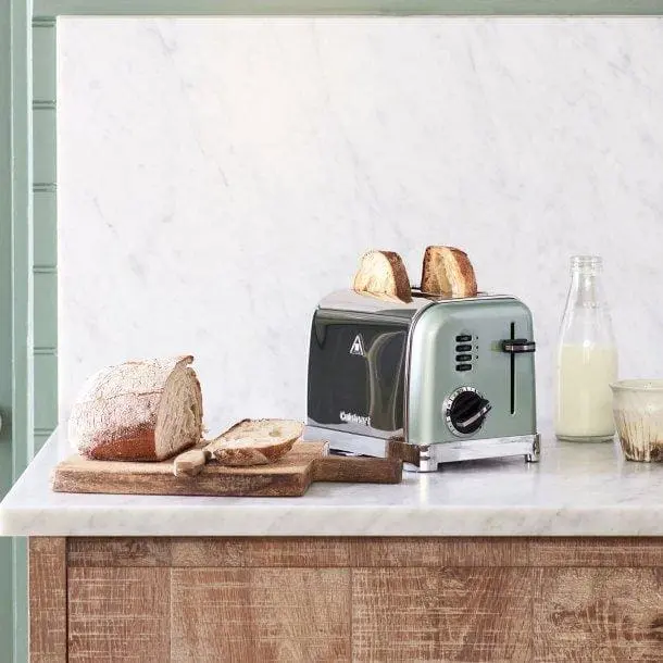 Cuisinart 2-Slice Toaster – Pistachio Accent 2
