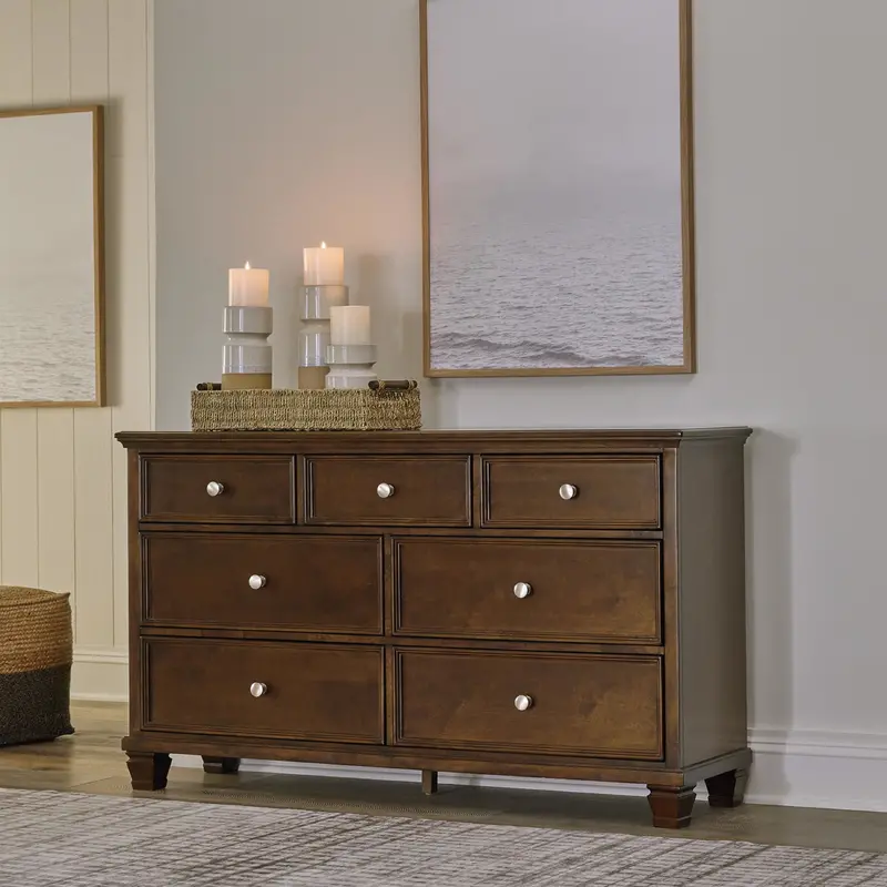 Danabrin Wide 8-Drawer Dresser With Modern Knob Hardware 2