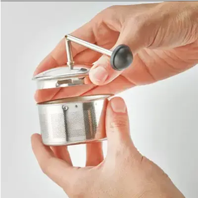 Hario Chaor Pull-Up Tea Infuser – 4-Cup Capacity, Stainless Steel 2