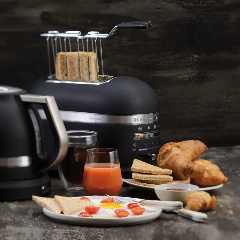 Kitchenaid Artisan 2-Slice Toaster – Cast Iron Black 2