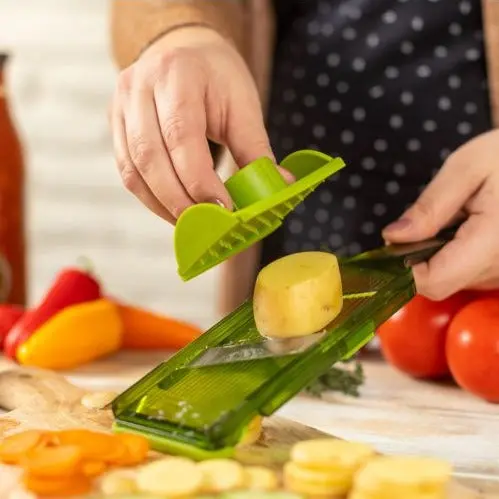 Kuhn Rikon Adjustable Mandoline Slicer In Red – Precision Vegetable Cutter 2