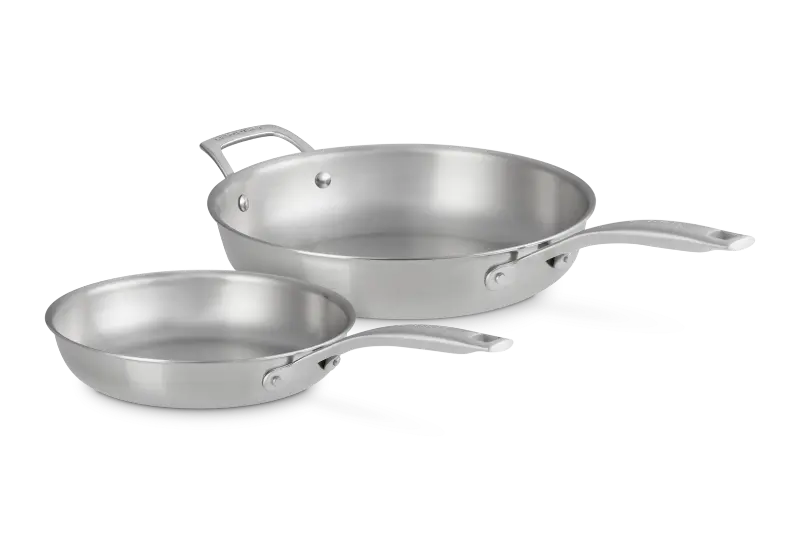 Le Creuset 3-Ply Uncoated Fry Pan Set – 24Cm & 28Cm 1