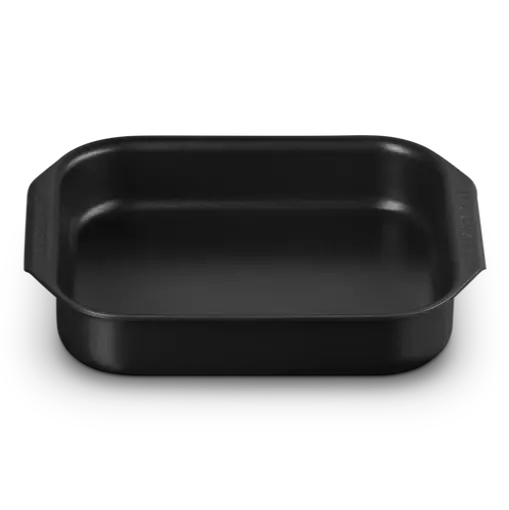Le Creuset Medium Non-Stick Roasting Tin – 27Cm 1
