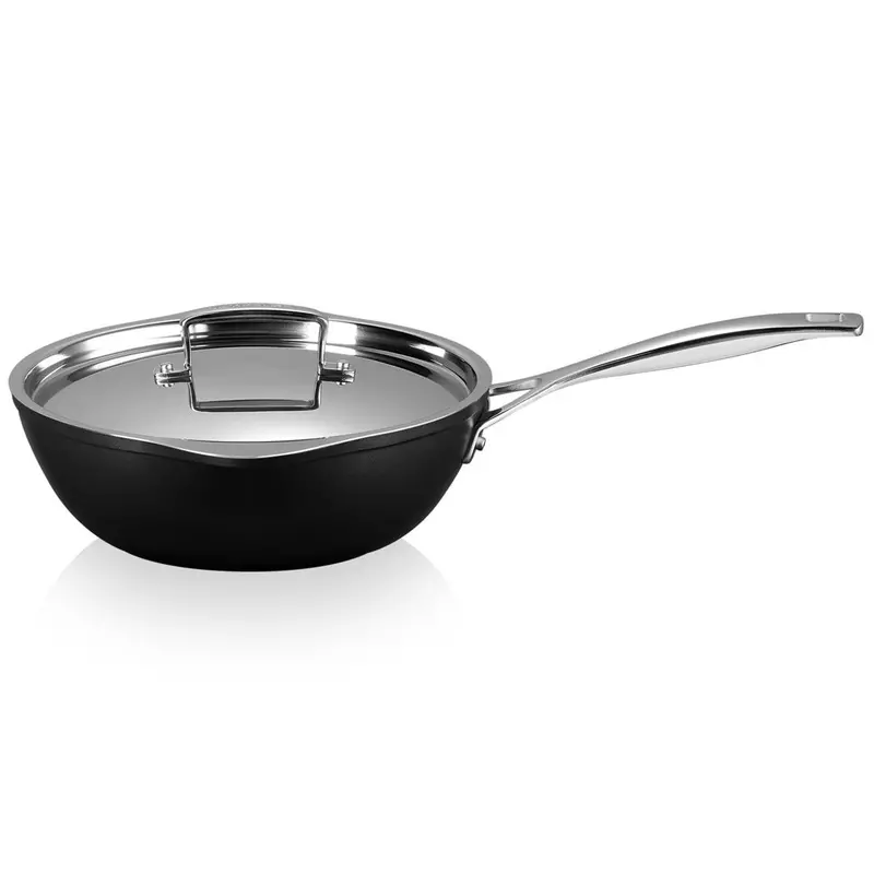 Le Creuset Non-Stick Chef’S Pan – 24Cm With Pour Spout, Toughened Ceramic Coating 1