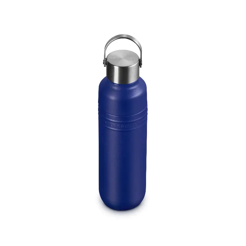Le Creuset On-The-Go Vacuum-Insulated Water Bottle (500 Ml) 1