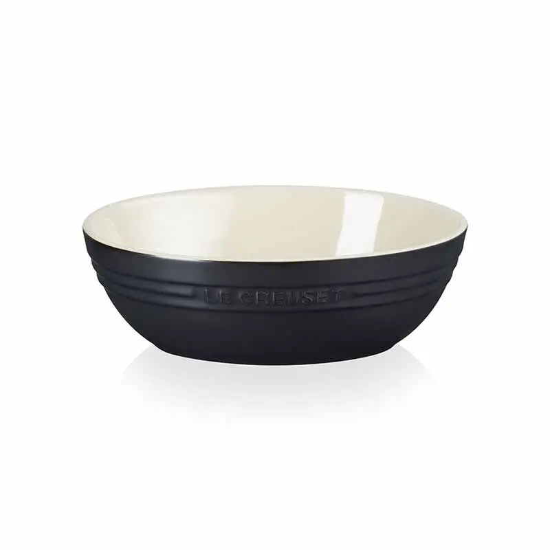 Le Creuset Oval Pasta And Salad Serving Bowl – 29 Cm, Satin Black Stoneware 1