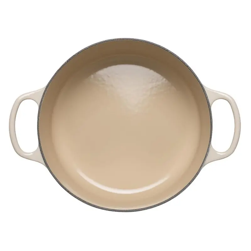 Le Creuset Signature Round Dutch Oven – 2.4L Almond 2