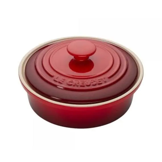 Le Creuset Stoneware Camembert Baking Dish – Cerise 1