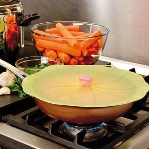 Medium Round Silicone Lid – Yellow Lillypad Pattern 1