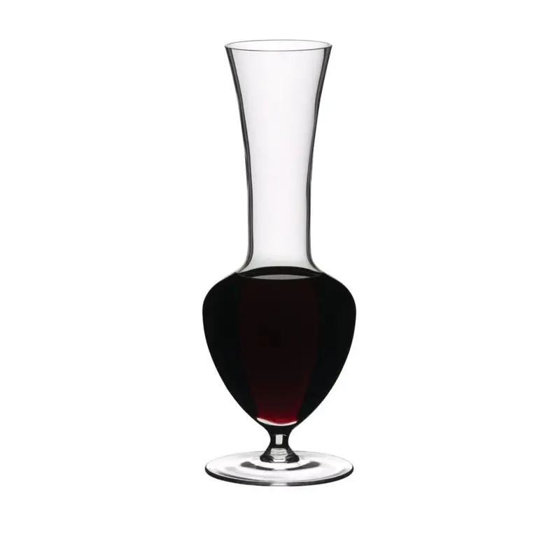 Riedel Giraffe Decanter – Artistic Sculptural Form 1